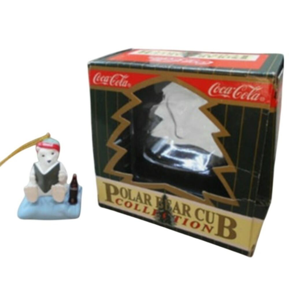 Coca-Cola Christmas Polar Bear Club Cub Reading Book Vintage 1997 Ornament